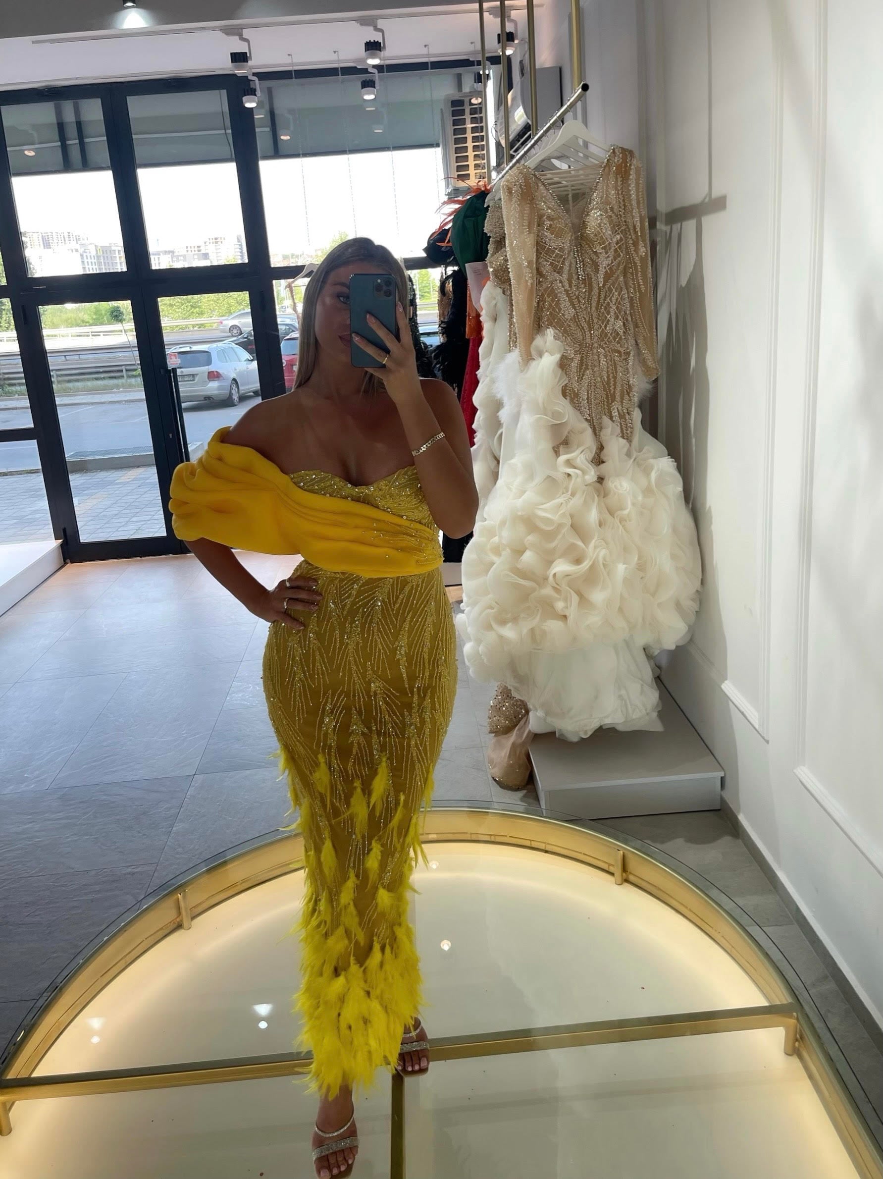 Sweet yellow dress