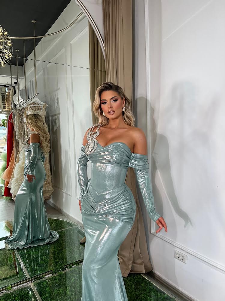 Robe Ariel