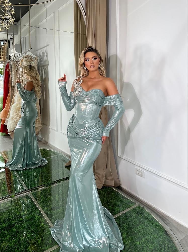 Robe Ariel